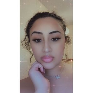 Meet your Posher, Mariam